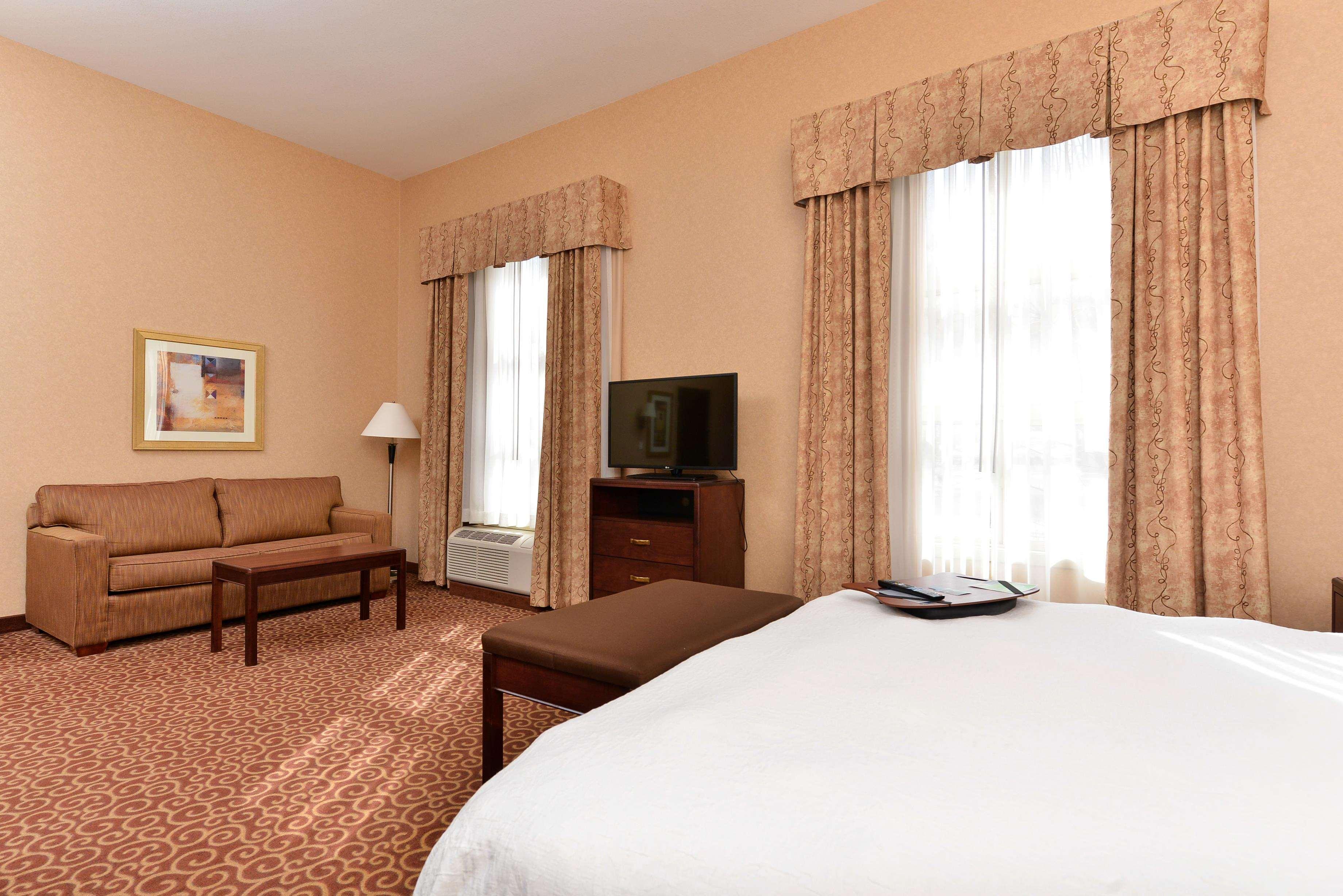 Hampton Inn & Suites By Hilton Edmonton International Airport Leduc Exteriör bild
