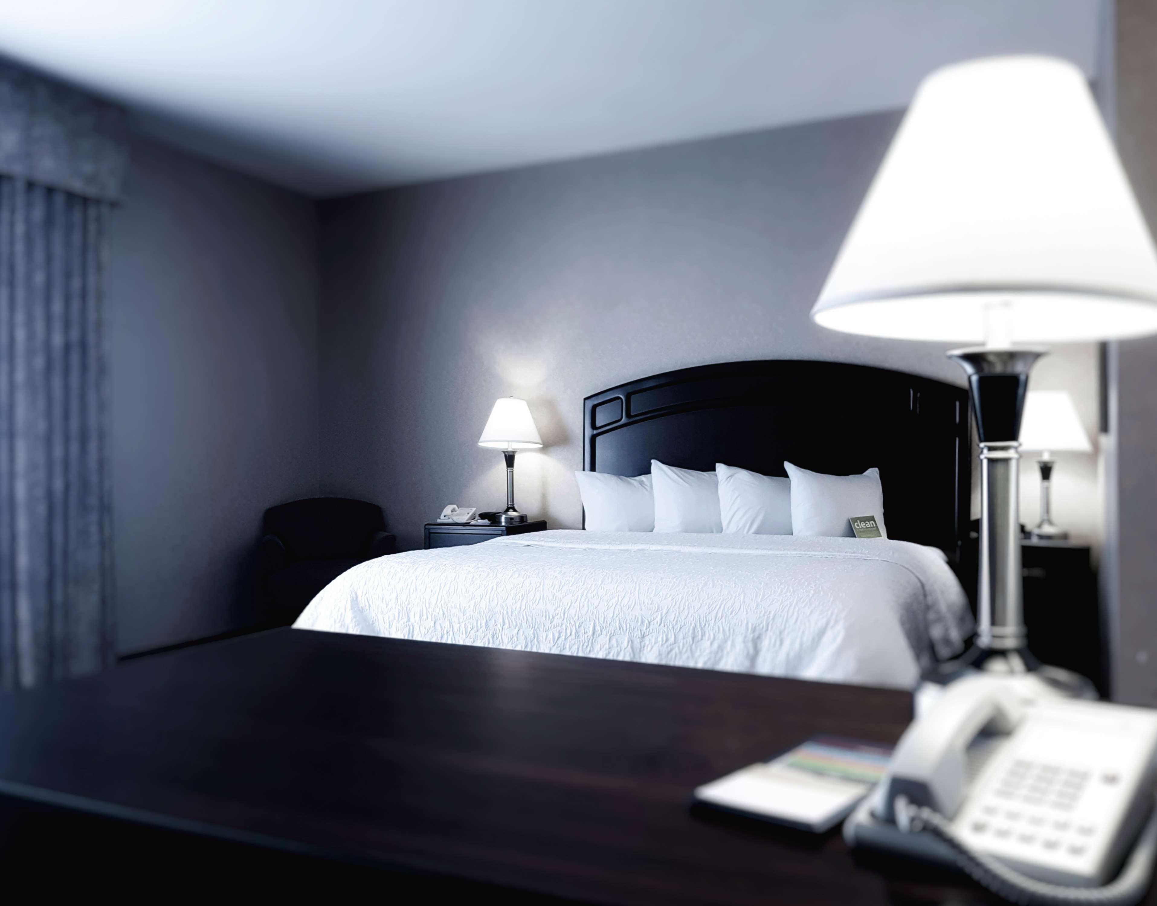 Hampton Inn & Suites By Hilton Edmonton International Airport Leduc Exteriör bild
