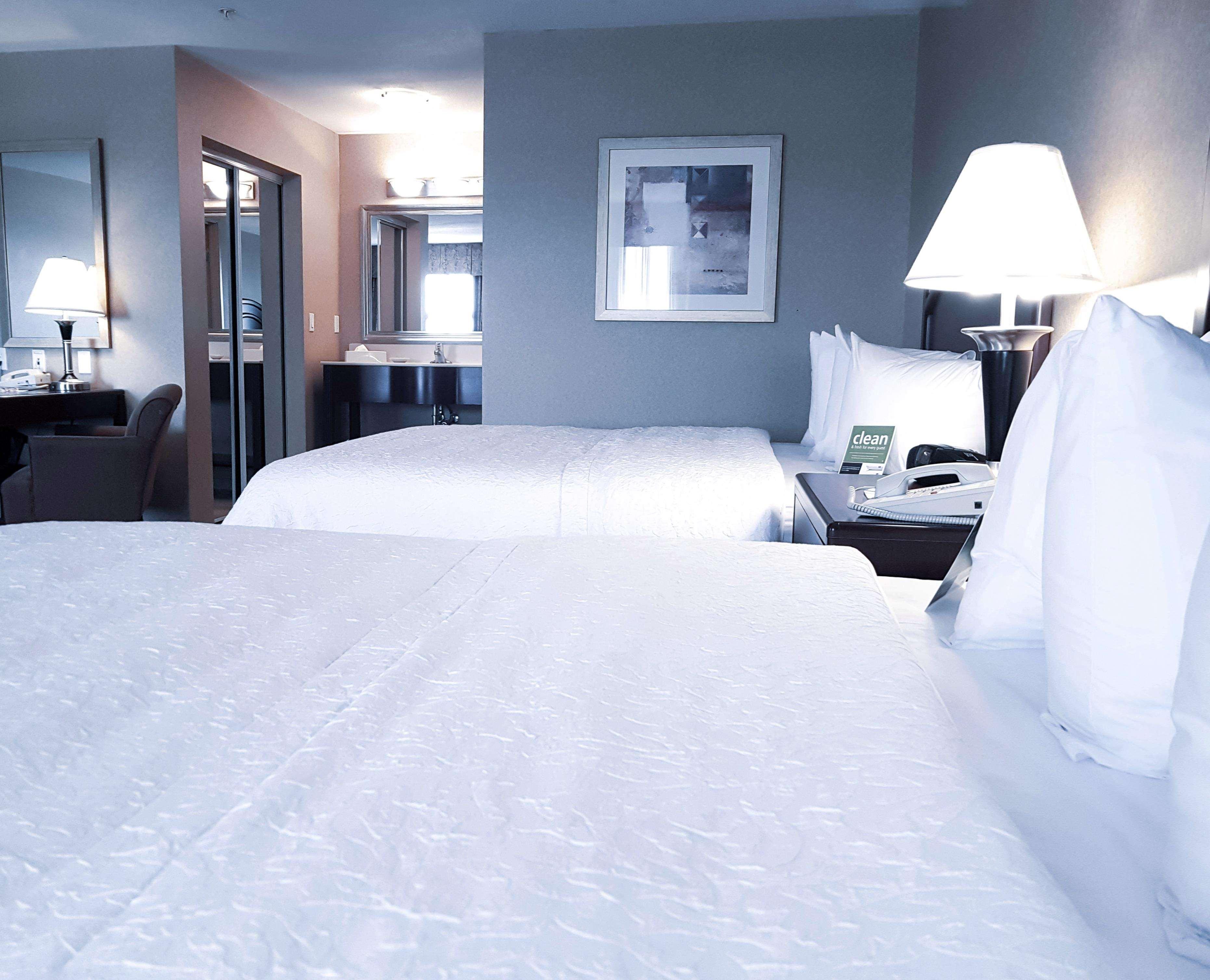 Hampton Inn & Suites By Hilton Edmonton International Airport Leduc Exteriör bild
