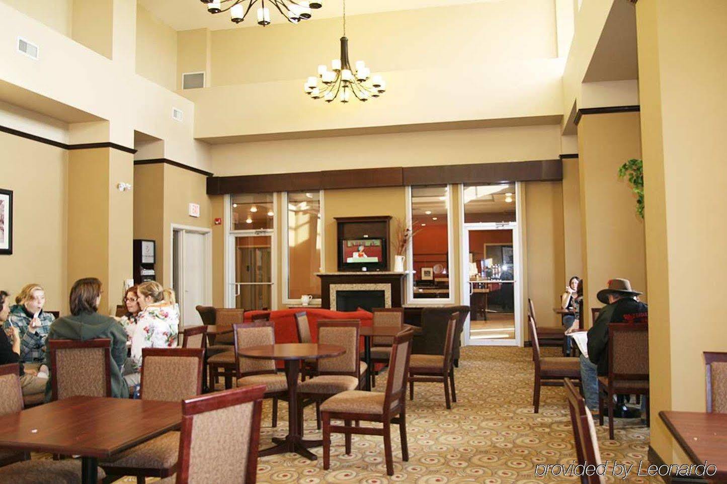 Hampton Inn & Suites By Hilton Edmonton International Airport Leduc Inreriör bild